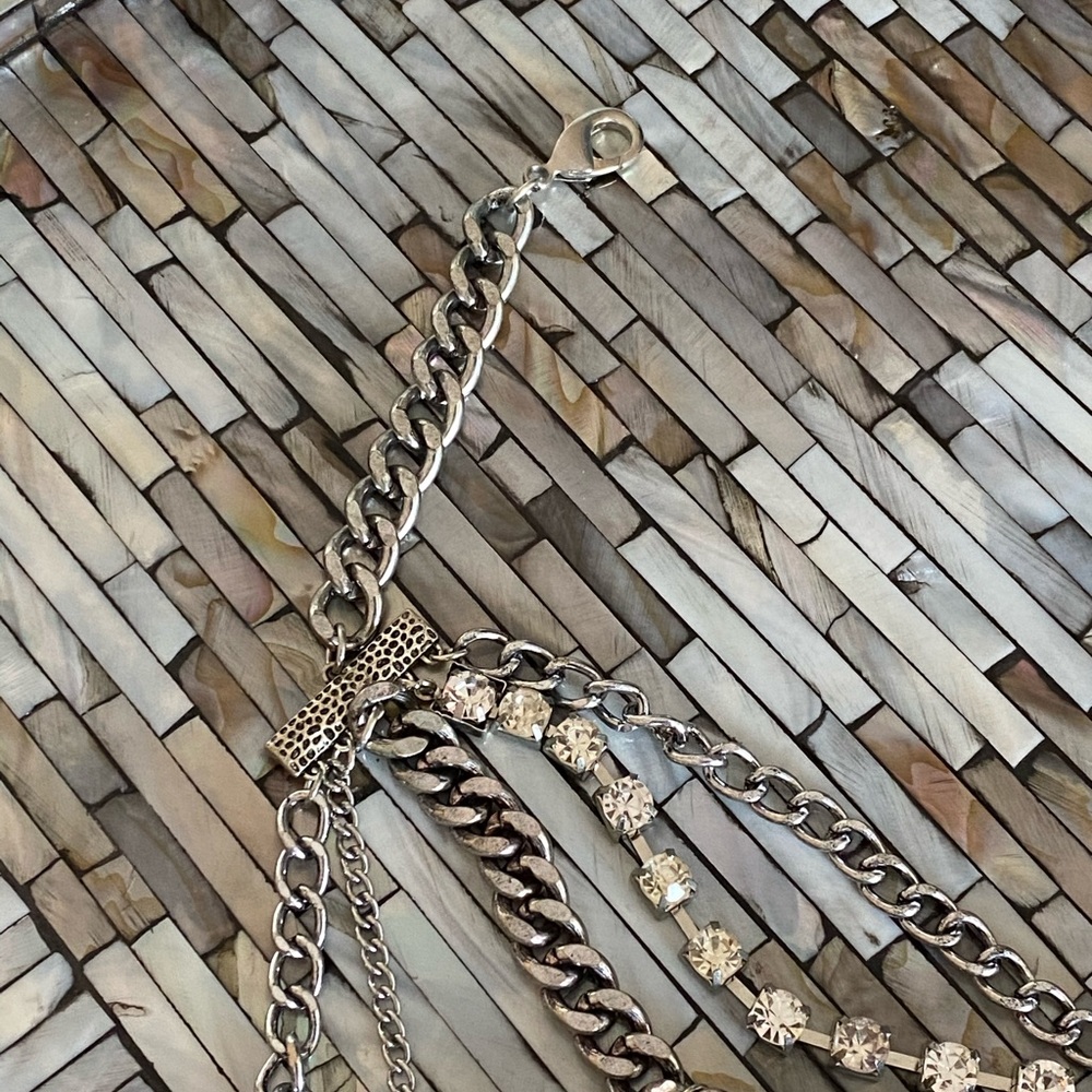 Necklace - Picture 4 of 9